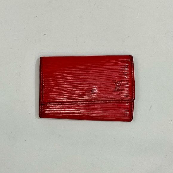 Louis Vuitton Accessories - Vintage Louis Vuitton Red Epi Leather 6 Key Holder